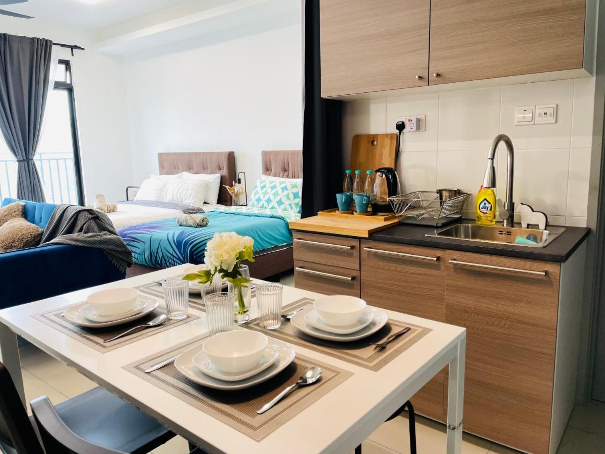 High Floor Studio Austin Regency Mount Austin W Balcony 3 Plus 1Pax 5 Mins Aeon 조호르 바루 외부 사진